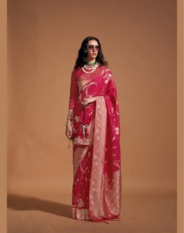 Pink Color Pure georgette handloom weaving silk Saree, Crafted premium Saree, Bollywood Saree